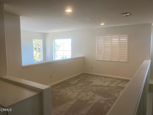 Building Photo - 3630 Dunkirk Dr