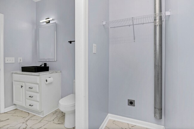 Building Photo - Updated All-Brick Patio Home – Minutes from I-20