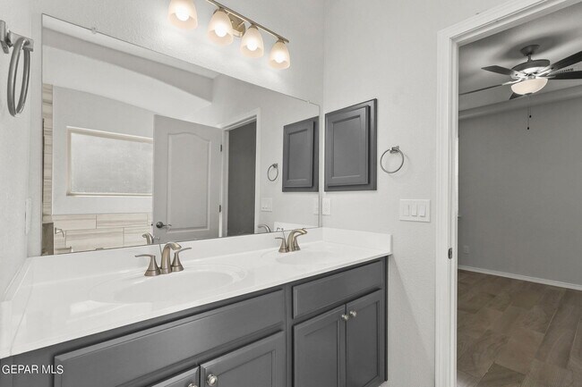 Building Photo - 7365 Frostline Pl