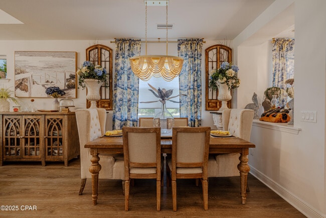 Building Photo - 8400 Dockside Pl