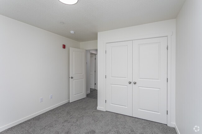2BR, 2BA - 1,143SF - Payson Point