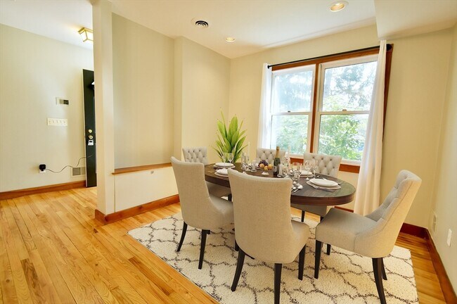 Building Photo - 39A Bellis Cir