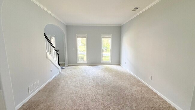 Building Photo - 1496 Brentwood Dr