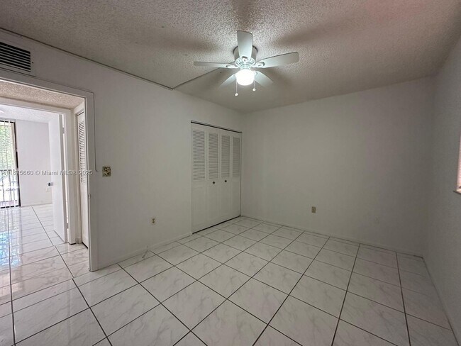 Building Photo - 8420 SW 133rd Avenue Rd