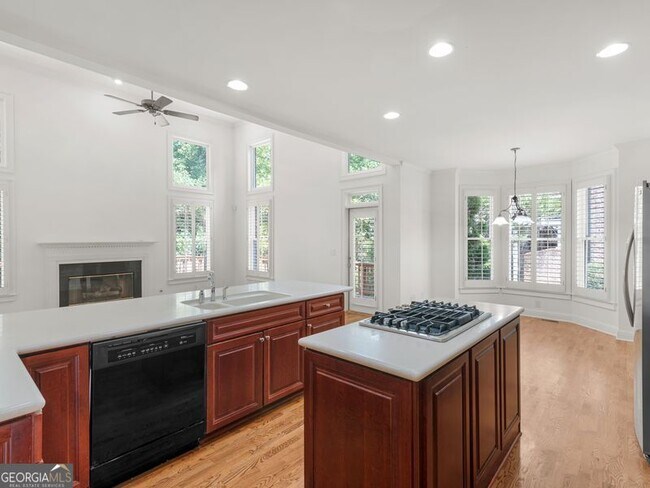 Building Photo - 5074 Healey Dr