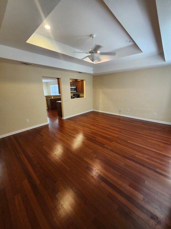 Building Photo - 552 Brooke Hampton Dr