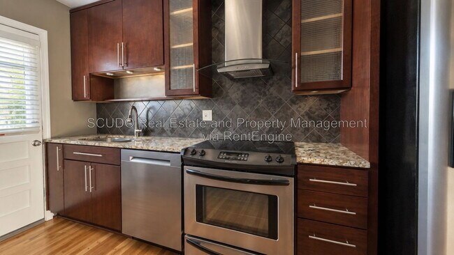 Building Photo - 4203 Clark Ave