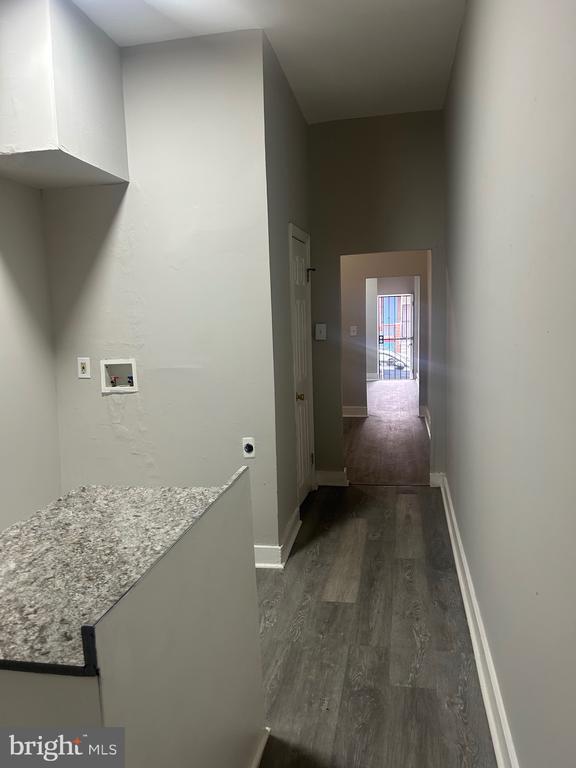 Building Photo - 1722 N Monroe St