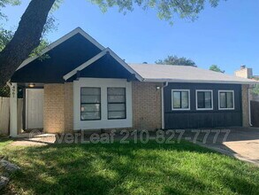 Building Photo - 4961 Champlain Dr