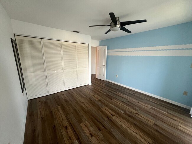 Building Photo - Waterfront Townhome in Punta Gorda