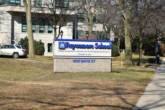 Building Photo - 1567 Ridge Ave