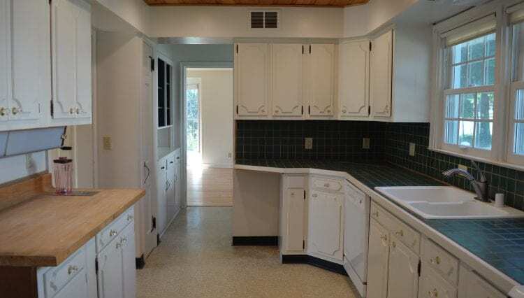 Building Photo - 201 Warner Dr