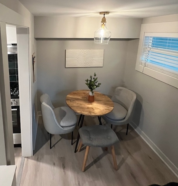 Dining Area - 224 Columbus Dr