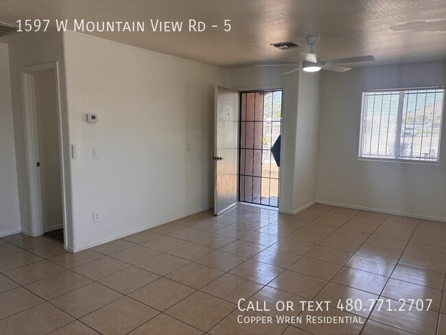 Building Photo - 1597 W Mountain View Rd