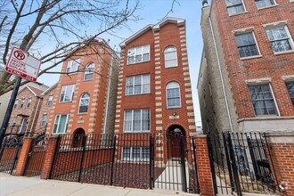 Building Photo - 1432 W Cortez St