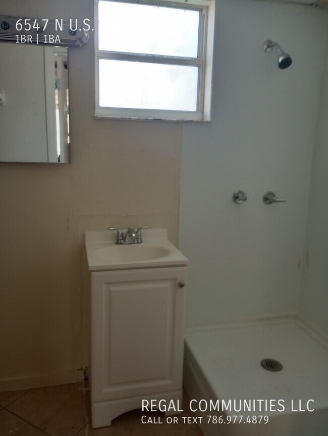 Recently Renovated 1 Bed 1 Bath Home For Rent 6547 US Hwy Fort Pierce