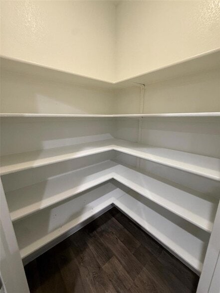 Building Photo - 14601 Frankel Loop