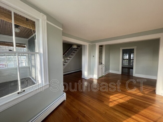 Building Photo - 26 Academy Ln