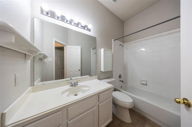 Building Photo - 10403 Joy Dr