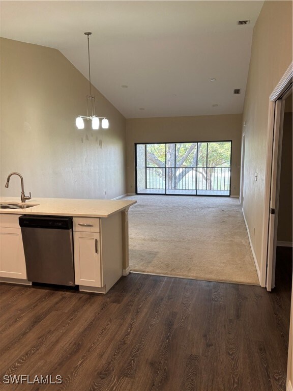 Building Photo - 503 Lake Louise Cir
