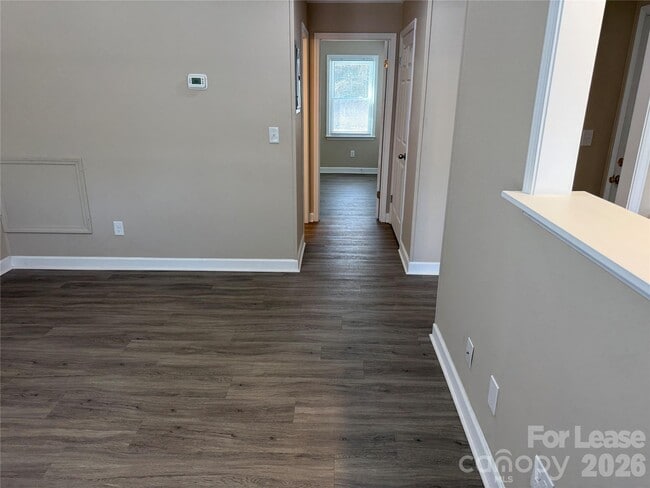 Building Photo - 799 Cherry St