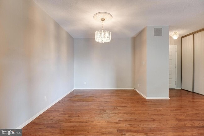 Building Photo - 8370 Greensboro Dr