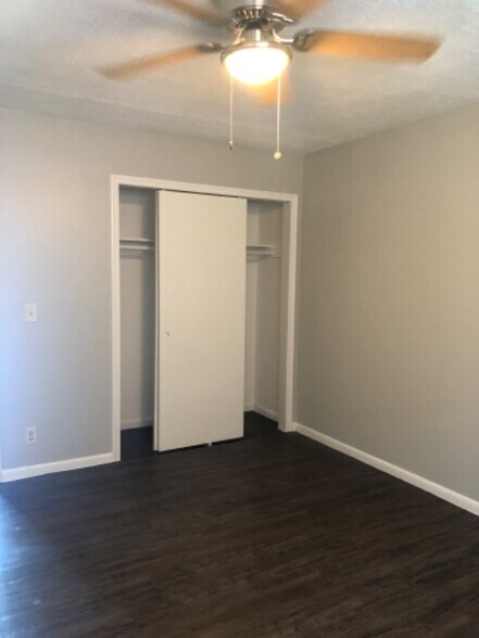 Building Photo - 4415 N 62nd St