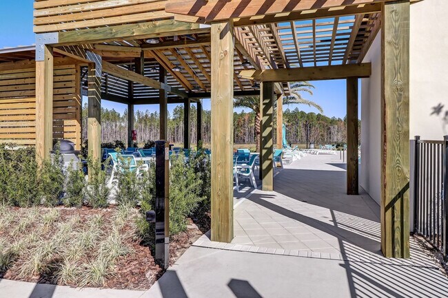 Building Photo - 632 Palmetto Pl