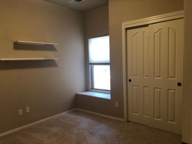 Building Photo - 639 Granite Point Tr SE