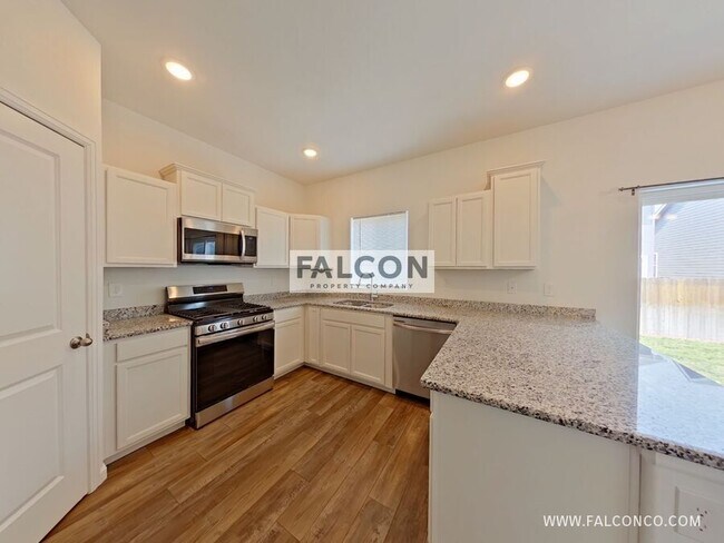 Building Photo - 10512 Castor Dr