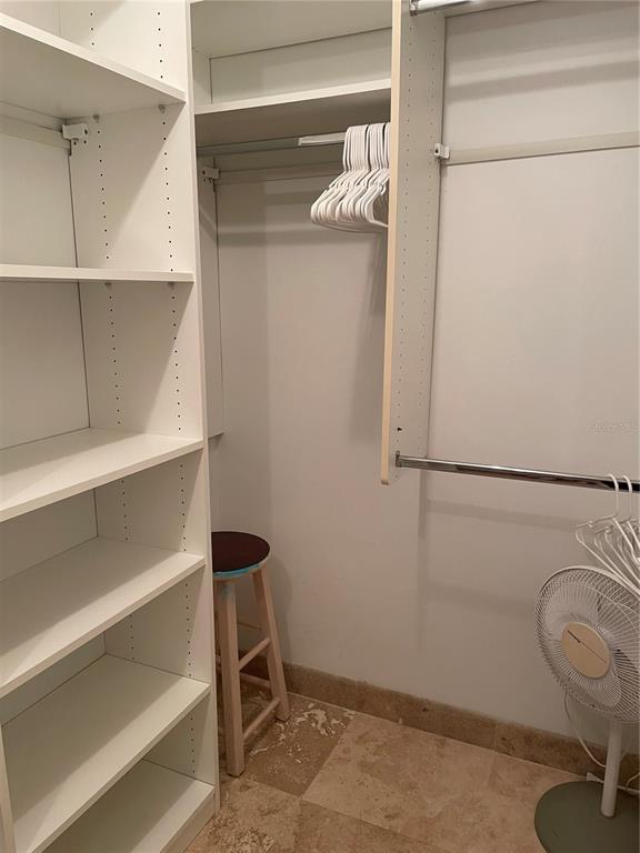 Building Photo - 6260 Sun Blvd