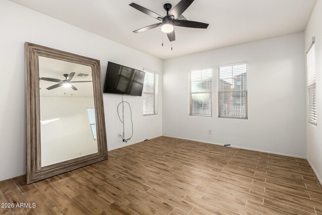 Building Photo - 2031 N 77th Ln