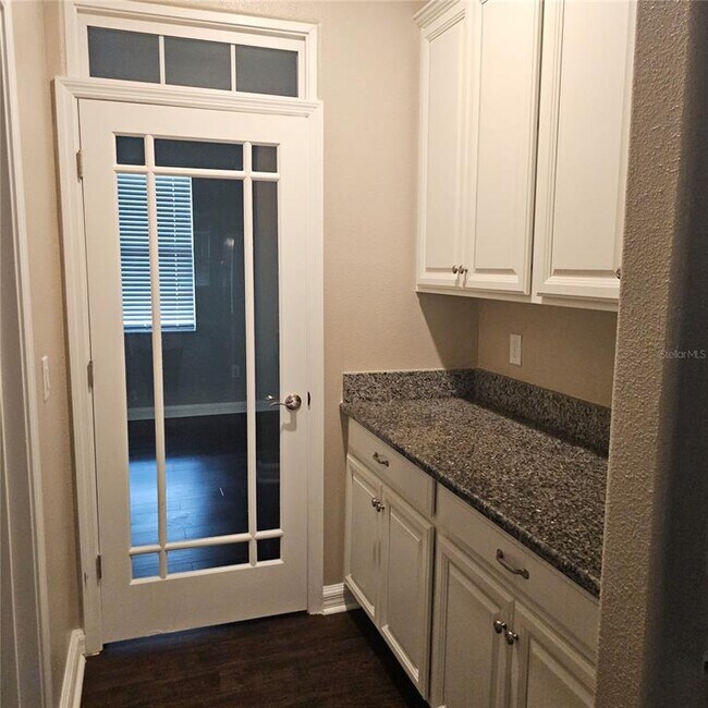 Building Photo - 10606 Bahama Woodstar Ct