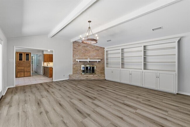 Building Photo - 2802 Pecos St