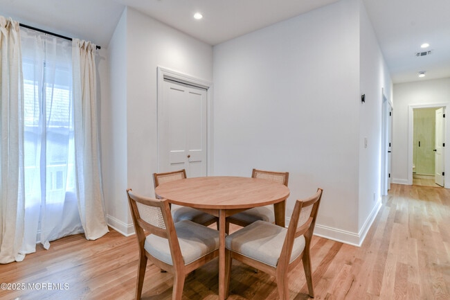 Building Photo - 22 Atlantic Ave