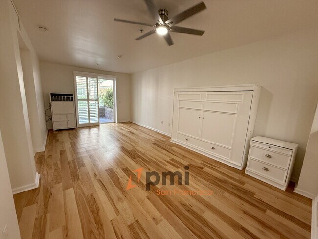 Building Photo - Cozy 1BR Condo with Patio & Parking — Peac...