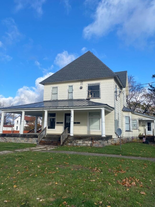 Building Photo - 138 W Mitchell St