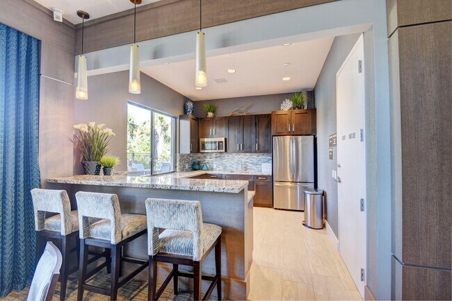 Building Photo - 8101 Ironstone Dr