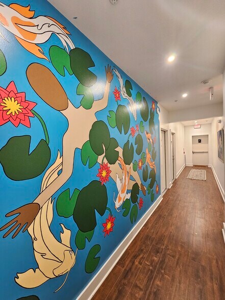 Building Photo - 1169 Hope St