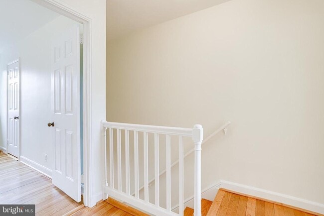 Building Photo - 2822 S Buchanan St