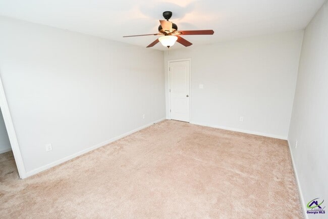 Building Photo - 114 Great Oak Way