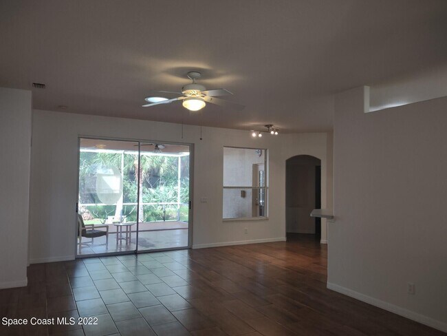 Building Photo - 1792 Ladderback Ct