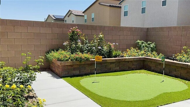 Building Photo - 7497 Blue Lotus Ave