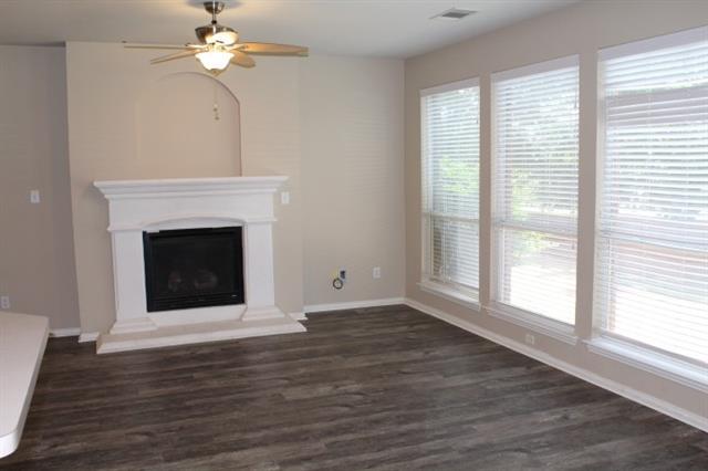 Primary Photo - 2741 Lynx Ln