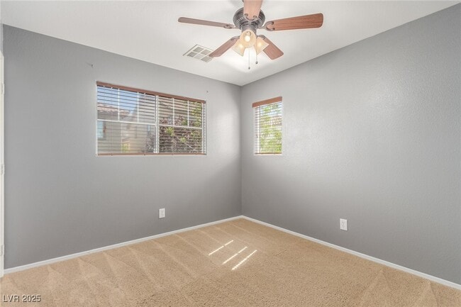 Building Photo - 179 Redwood Pond Dr