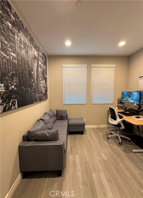 Building Photo - 5861 Rostrata Ave