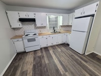 Building Photo - 4252 Postema Ct