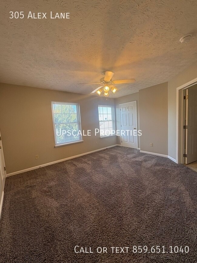 Building Photo - 305 Alex Ln