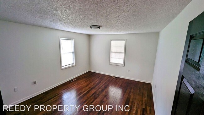 Building Photo - 3 br, 1 bath House - 201 Cow Path