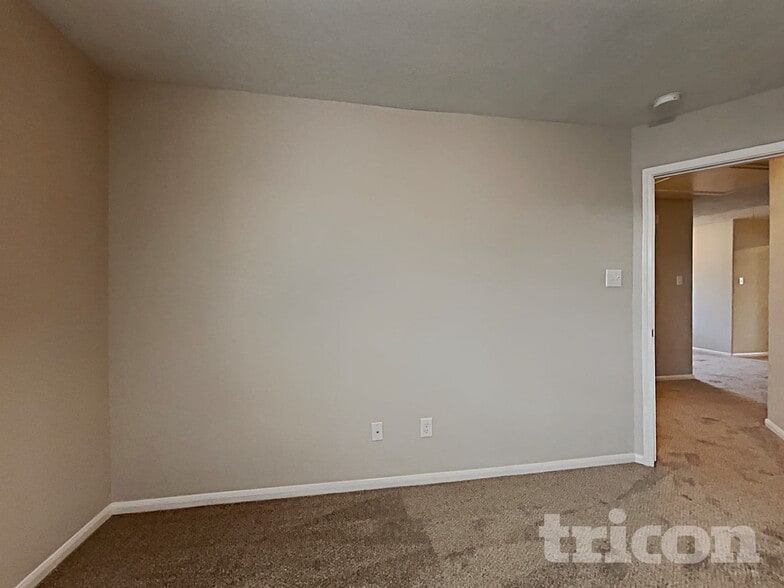 Building Photo - 9215 Dewberry Blossom Ln